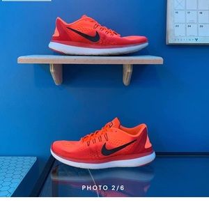 Nike Flex 2017 size 11.